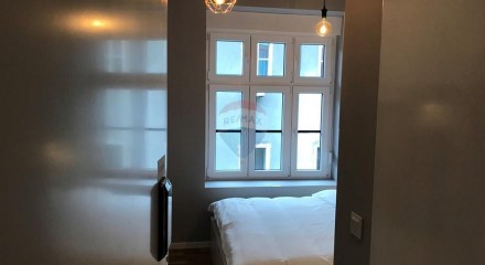Commercial - Sale of Business - Donji Grad, Croatia - HR