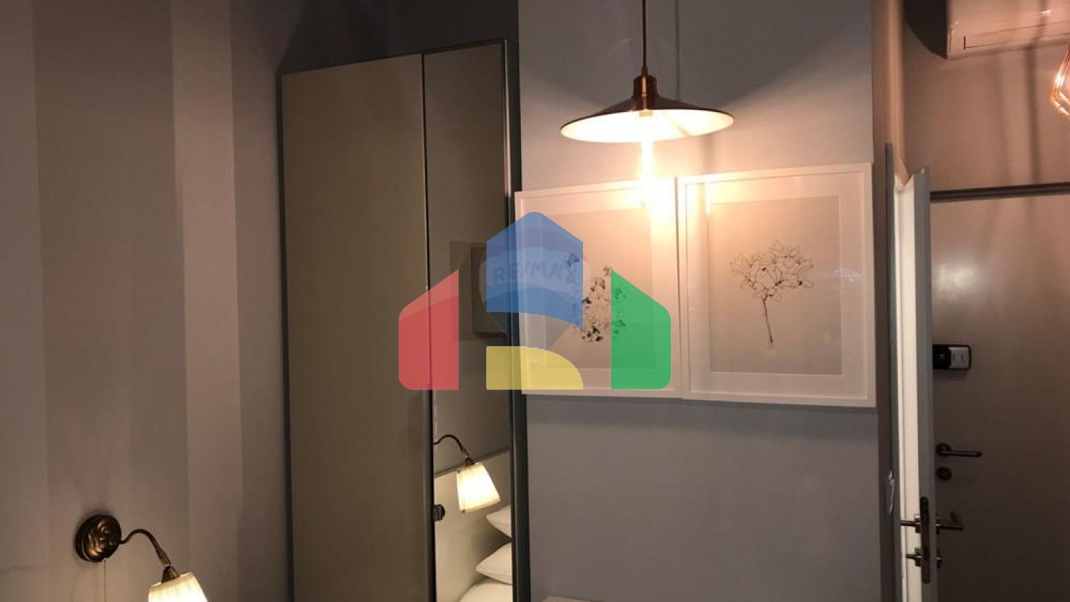 Commercial - Sale of Business - Donji Grad, Croatia - HR