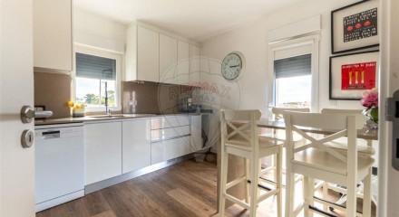 Residential - Condo/Apartment - T3 - Alcantara, Lisbon - PT