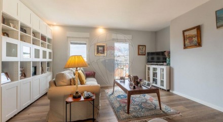 Residential - Condo/Apartment - T3 - Alcantara, Lisbon - PT