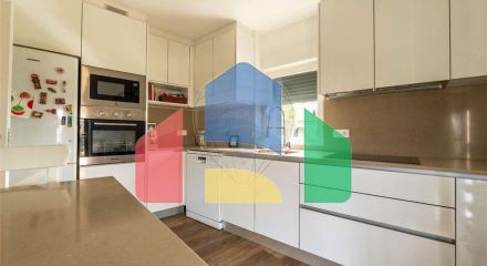 Residential - Condo/Apartment - T3 - Alcantara, Lisbon - PT