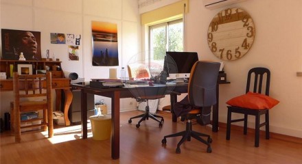Commercial - Sale of Business - Alcantara, Lisbon - PT