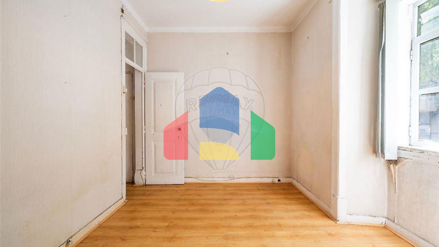 Residential - Condo/Apartment - T2 - Alcantara, Lisbon - PT