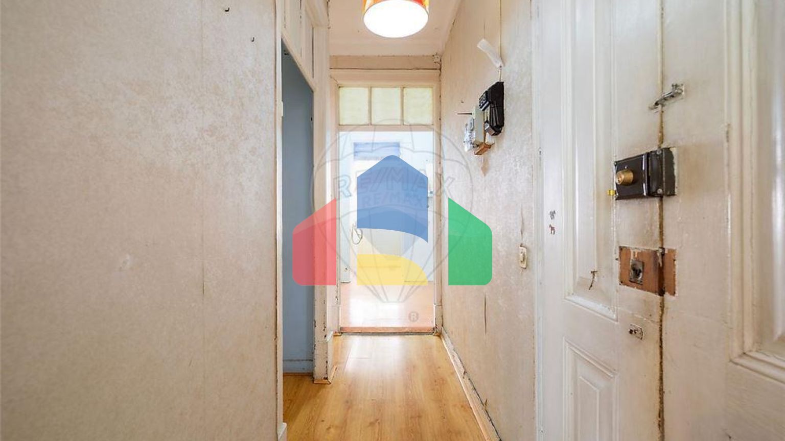 Residential - Condo/Apartment - T2 - Alcantara, Lisbon - PT