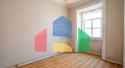 Residential - Condo/Apartment - T2 - Alcantara, Lisbon - PT