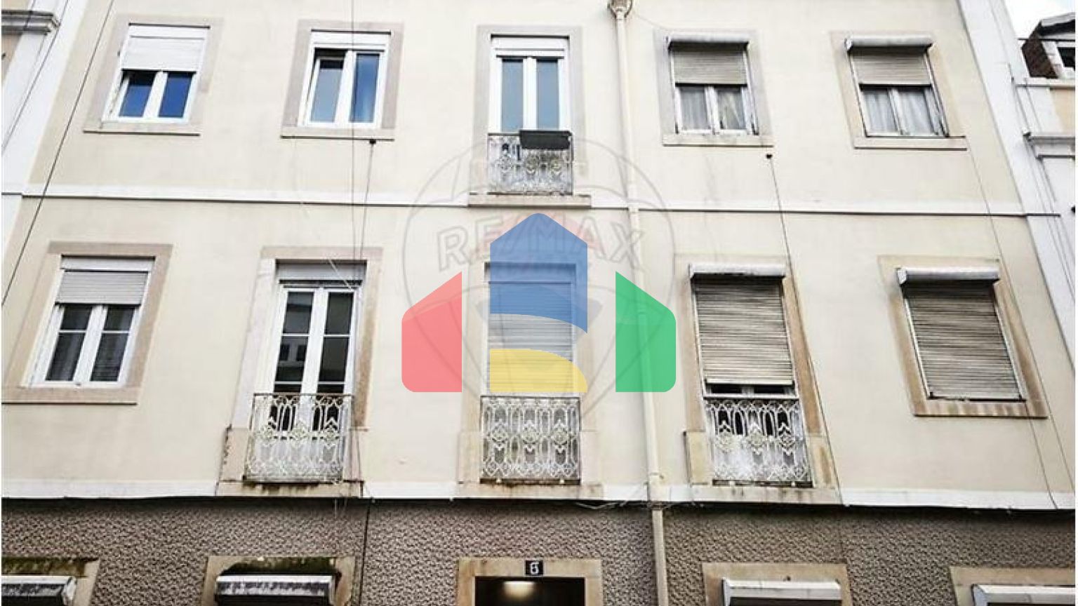 Residential - Condo/Apartment - T3 - Alcantara, Lisbon - PT