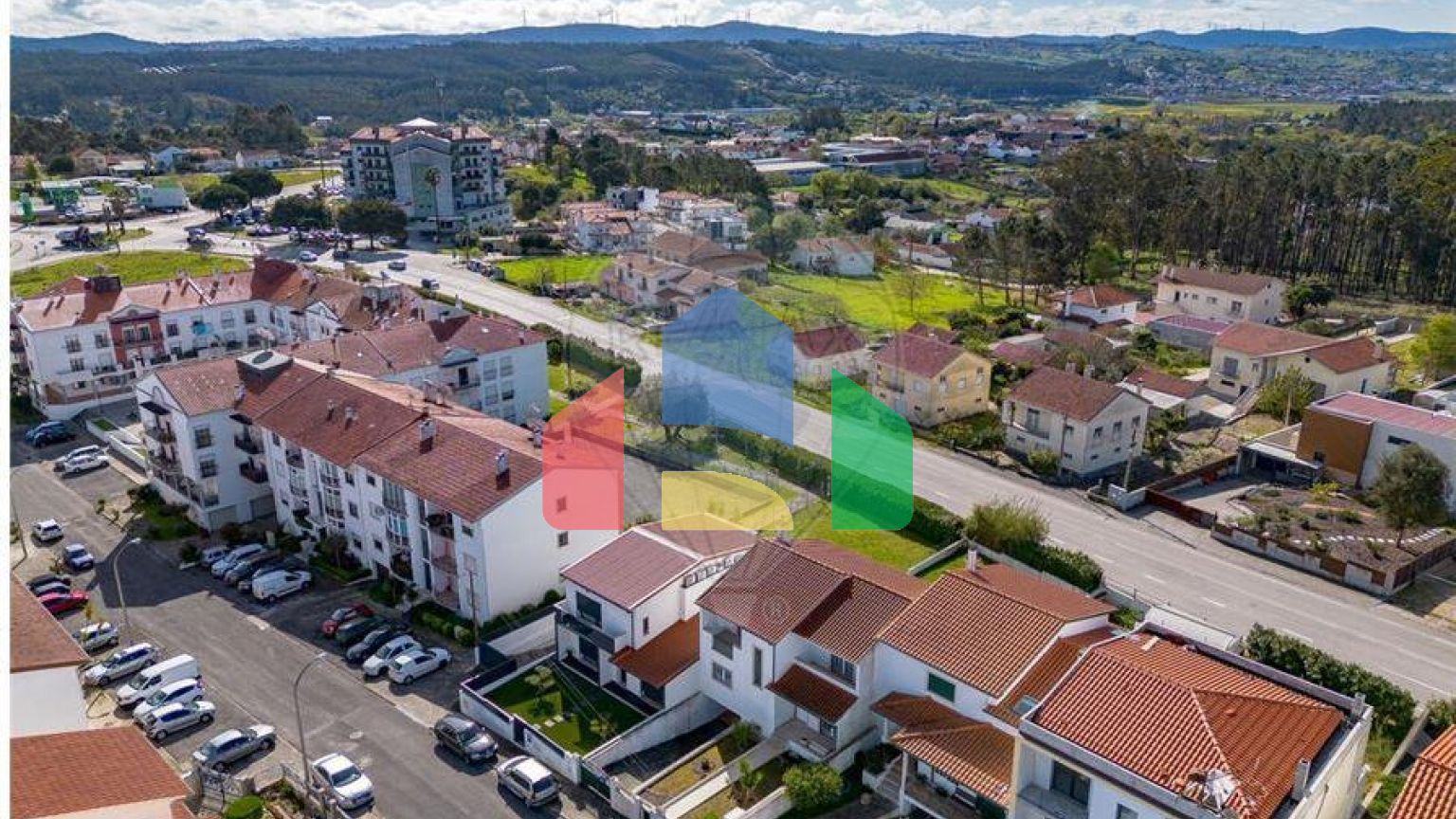 Residential - Single Family Home - T5 - Parceiros e Azoia, Leiria - PT