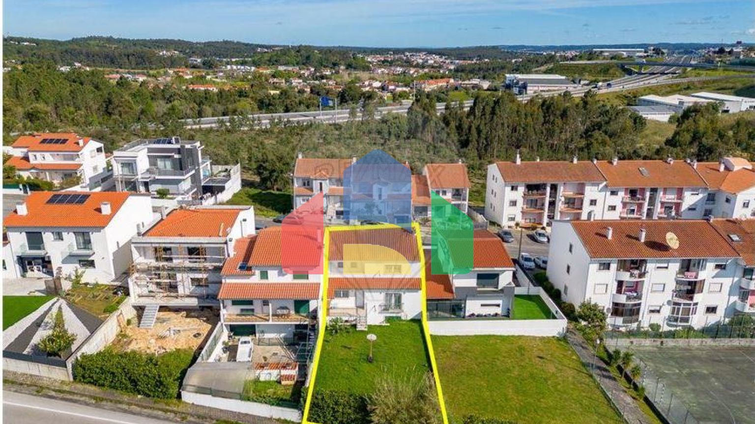 Residential - Single Family Home - T5 - Parceiros e Azoia, Leiria - PT