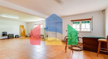 Residential - Single Family Home - T5 - Parceiros e Azoia, Leiria - PT