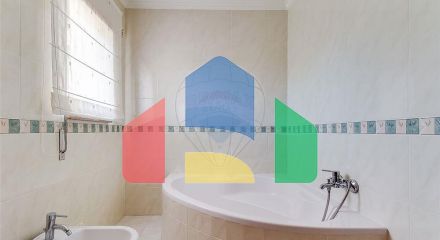 Residential - Single Family Home - T5 - Parceiros e Azoia, Leiria - PT