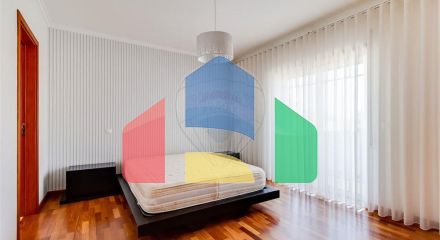 Residential - Single Family Home - T5 - Parceiros e Azoia, Leiria - PT