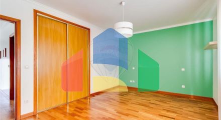 Residential - Single Family Home - T5 - Parceiros e Azoia, Leiria - PT