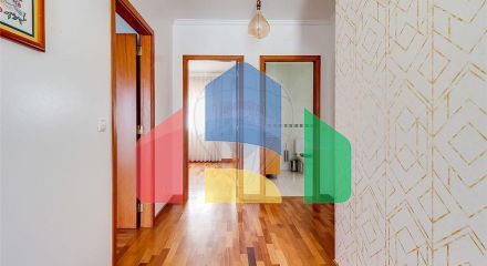 Residential - Single Family Home - T5 - Parceiros e Azoia, Leiria - PT