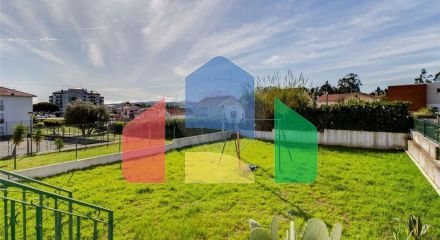 Residential - Single Family Home - T5 - Parceiros e Azoia, Leiria - PT