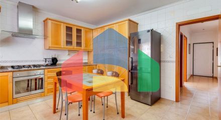 Residential - Single Family Home - T5 - Parceiros e Azoia, Leiria - PT