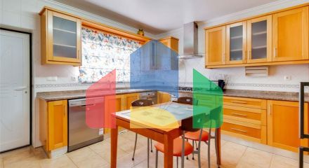 Residential - Single Family Home - T5 - Parceiros e Azoia, Leiria - PT