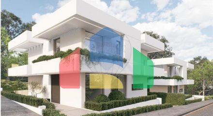 Residential - Single Family Home - T4 - Ramada e Caneças, Odivelas - PT