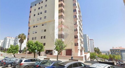 Commercial - Commercial/Retail - Ramada e Caneças, Odivelas - PT