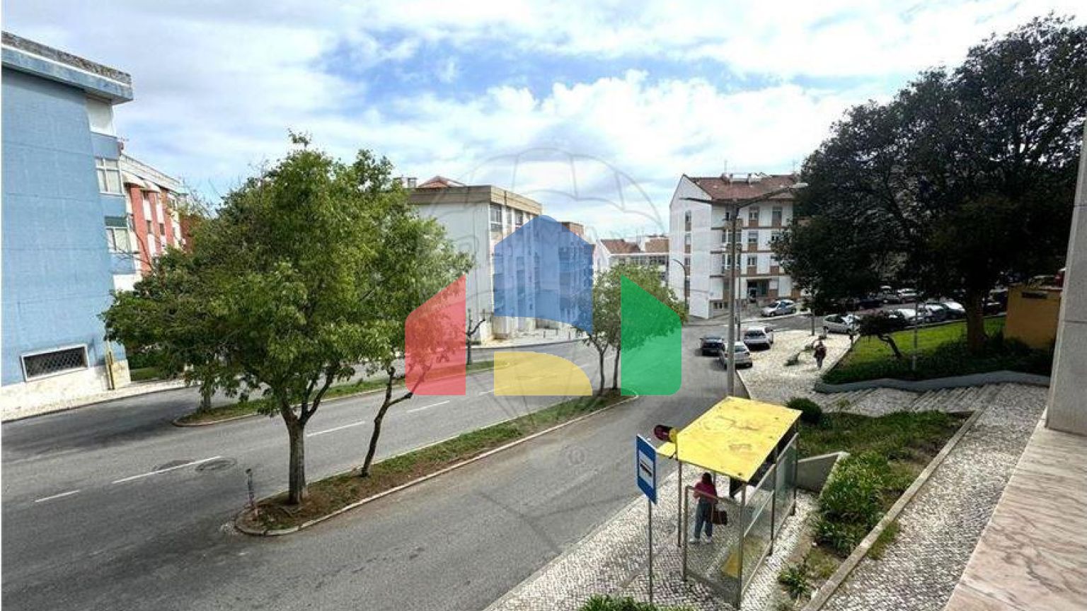 Commercial - Commercial/Retail - Ramada e Caneças, Odivelas - PT