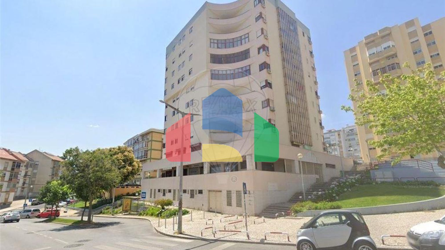 Commercial - Commercial/Retail - Ramada e Caneças, Odivelas - PT