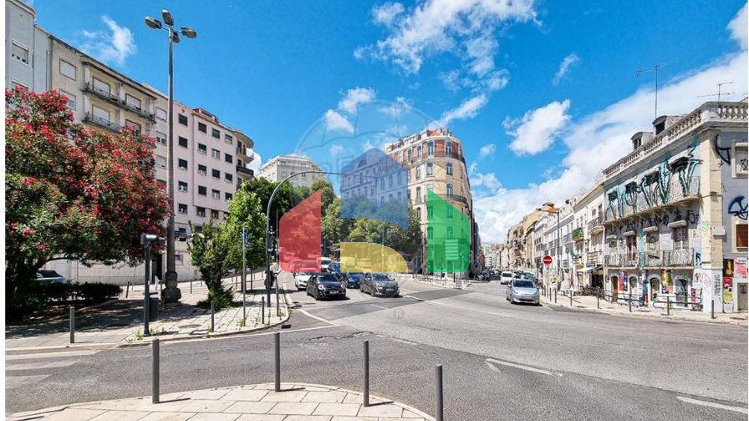 Residential - Condo/Apartment - T3 - Arroios, Lisbon - PT