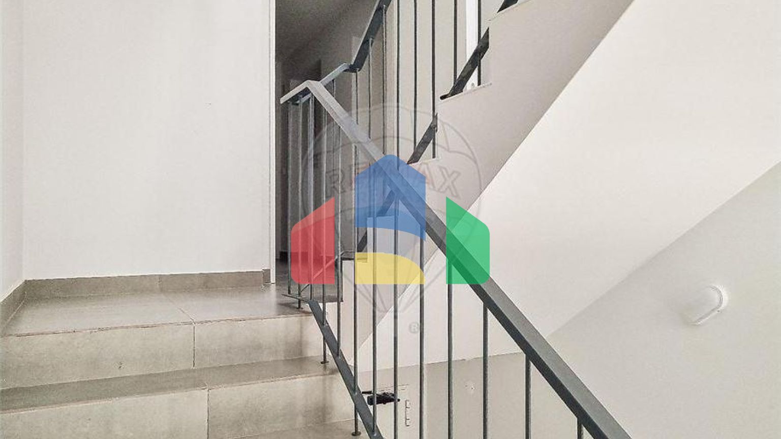 Residential - Condo/Apartment - T3 - Arroios, Lisbon - PT