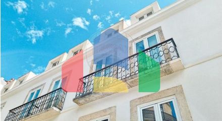Residential - Condo/Apartment - T3 - Arroios, Lisbon - PT