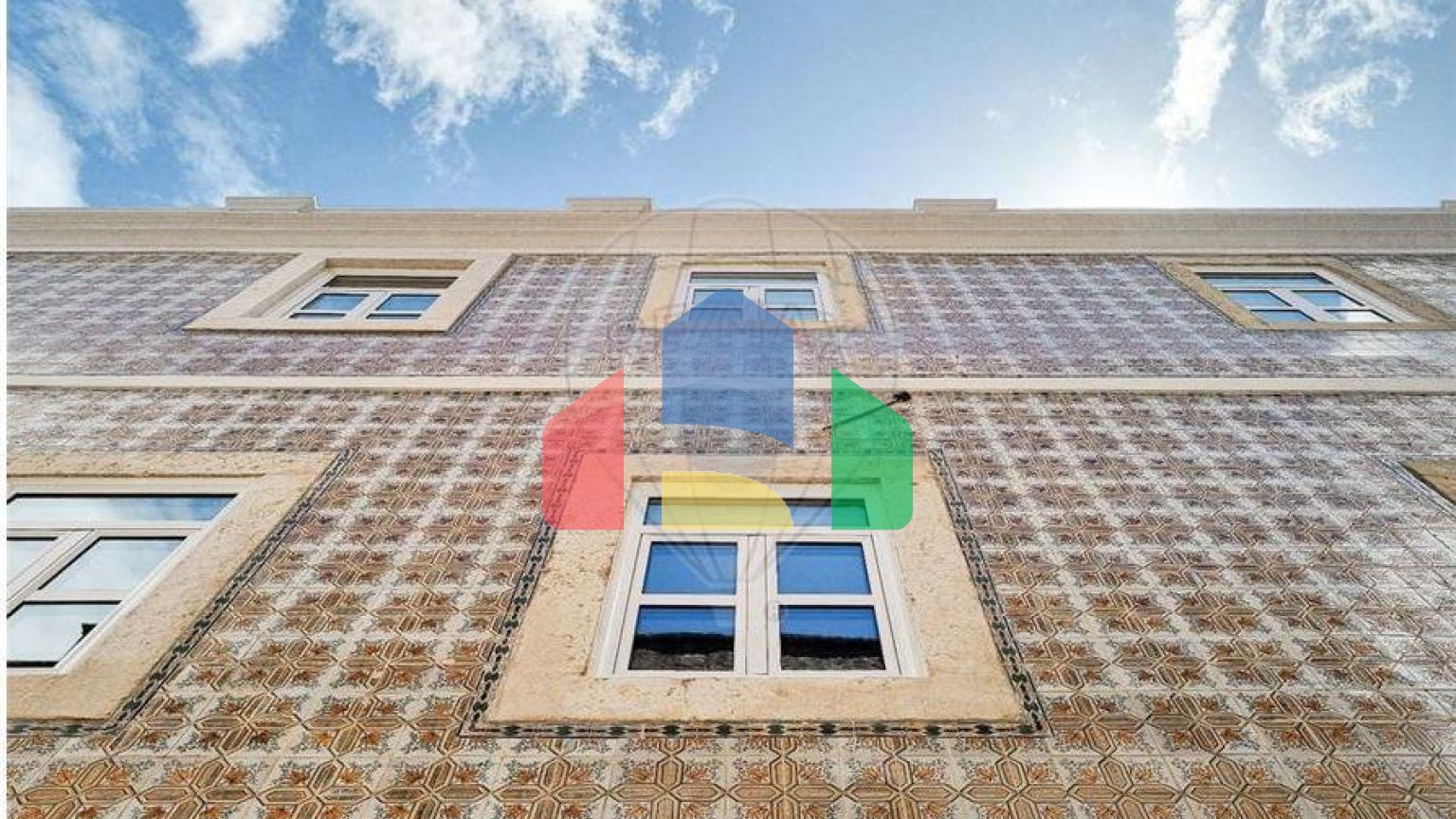 Residential - Condo/Apartment - T3 - Arroios, Lisbon - PT