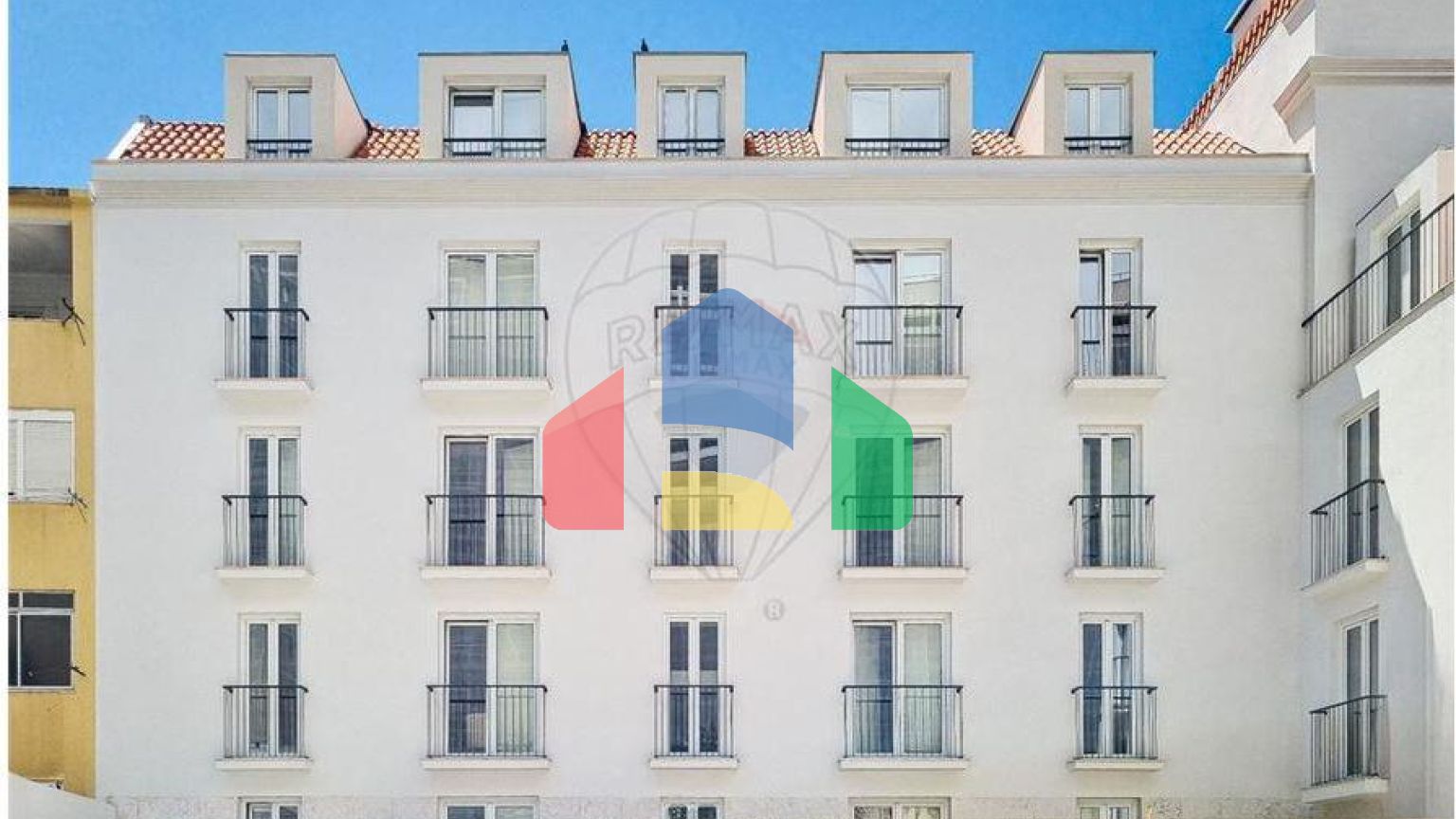 Residential - Condo/Apartment - T3 - Arroios, Lisbon - PT