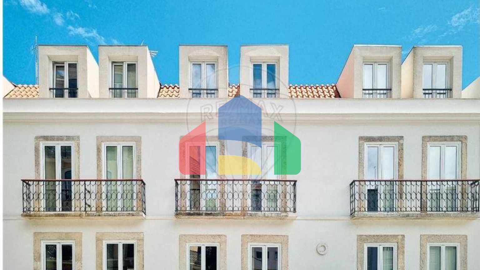 Residential - Condo/Apartment - T3 - Arroios, Lisbon - PT