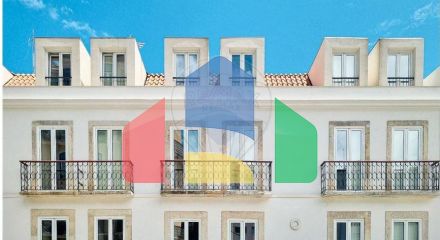 Residential - Condo/Apartment - T3 - Arroios, Lisbon - PT