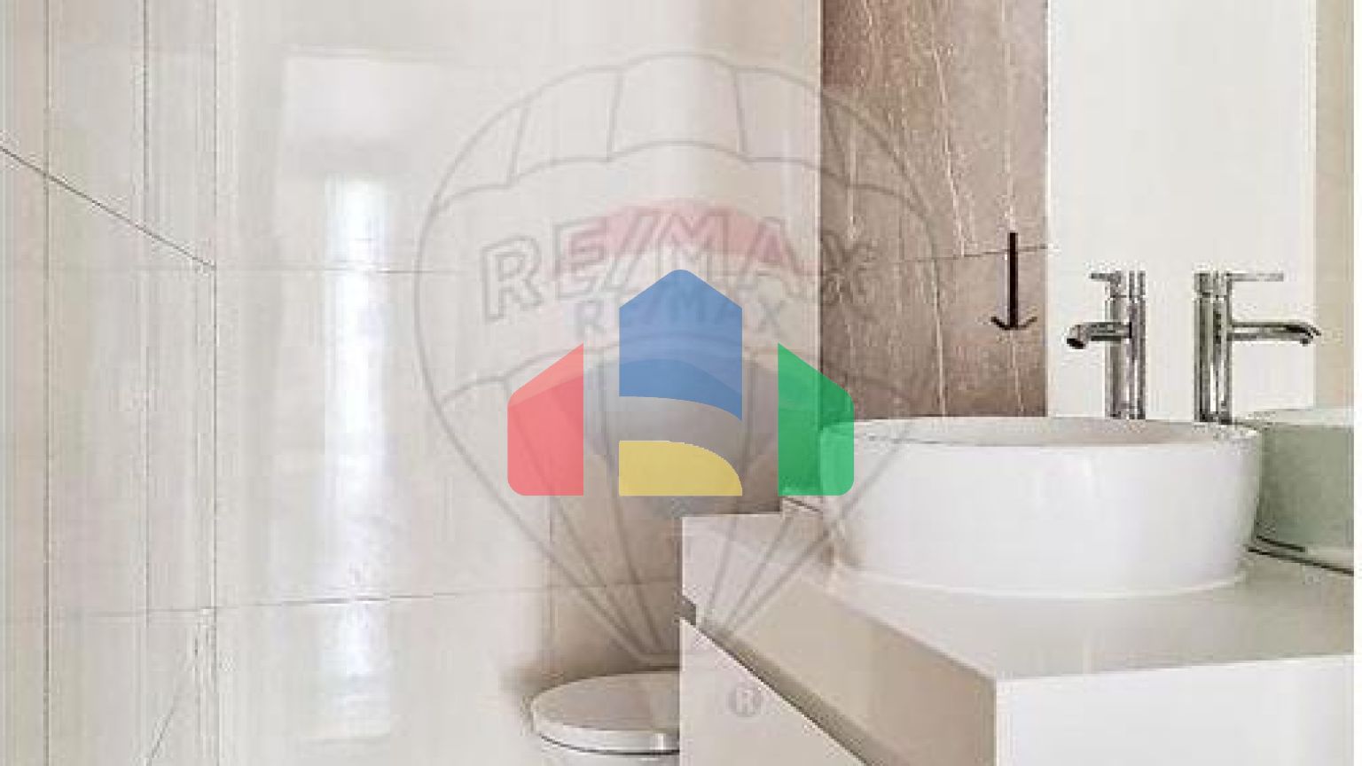Residential - Condo/Apartment - T3 - Arroios, Lisbon - PT