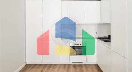 Residential - Condo/Apartment - T3 - Arroios, Lisbon - PT