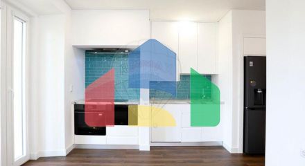 Residential - Condo/Apartment - T4 - Arroios, Lisbon - PT