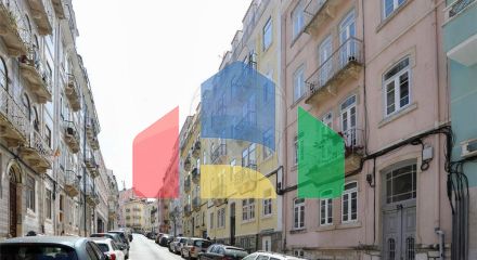 Residential - Condo/Apartment - T4 - Arroios, Lisbon - PT