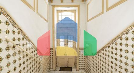 Residential - Condo/Apartment - T4 - Arroios, Lisbon - PT