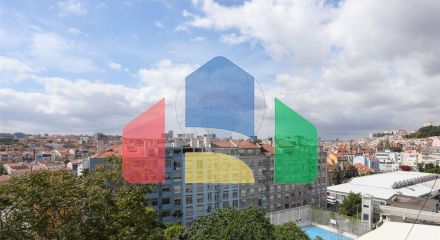 Residential - Condo/Apartment - T4 - Arroios, Lisbon - PT