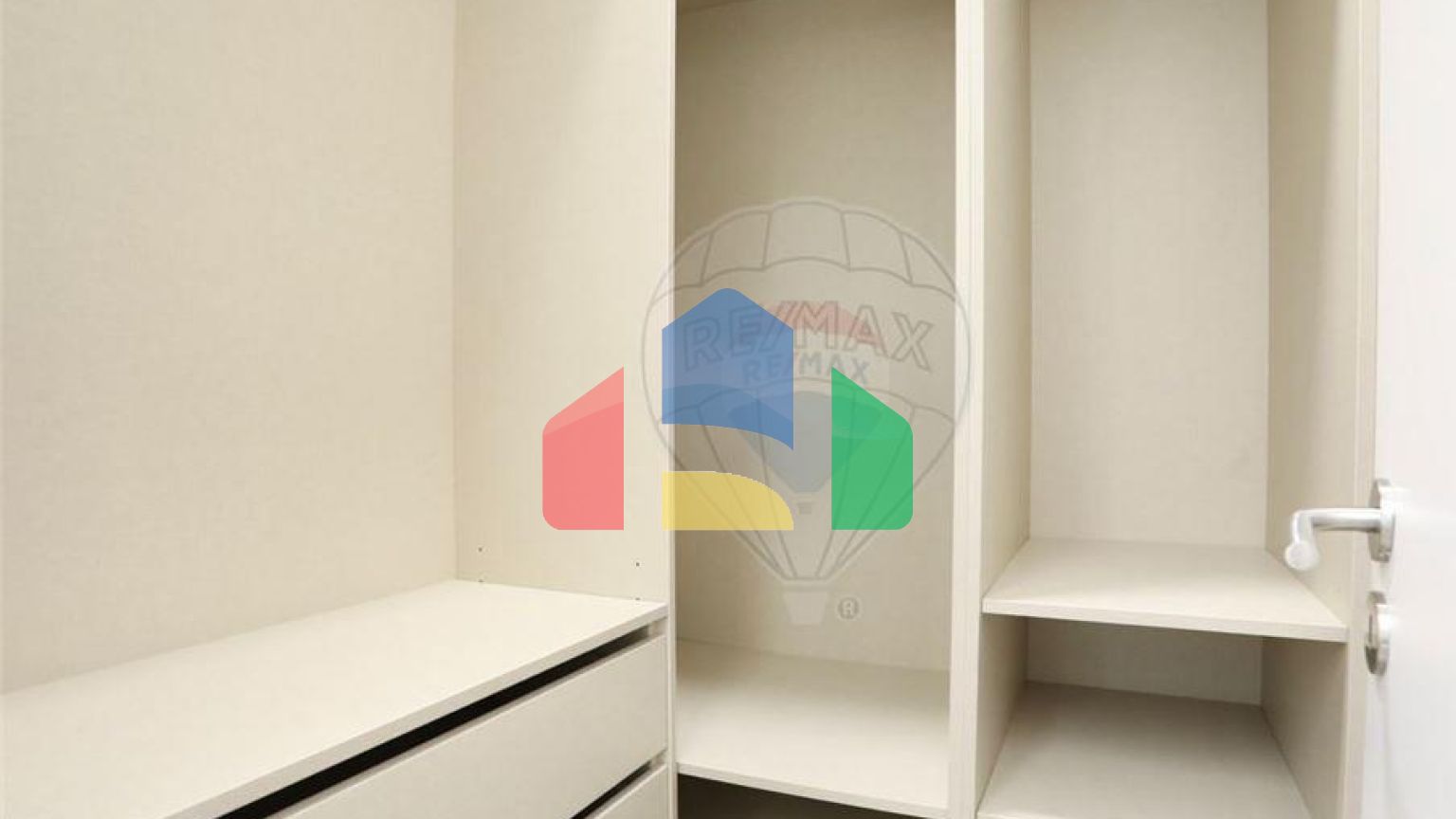 Residential - Condo/Apartment - T4 - Arroios, Lisbon - PT