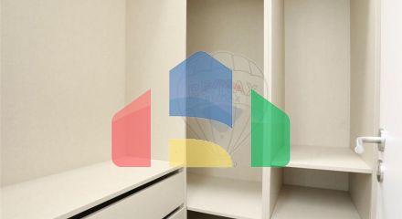 Residential - Condo/Apartment - T4 - Arroios, Lisbon - PT