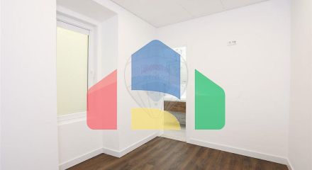 Residential - Condo/Apartment - T4 - Arroios, Lisbon - PT