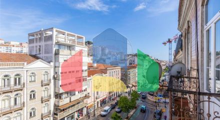 Residential - Condo/Apartment - T4 - Arroios, Lisbon - PT