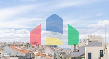Residential - Condo/Apartment - T3 - Arroios, Lisbon - PT
