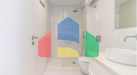 Residential - Condo/Apartment - T3 - Arroios, Lisbon - PT