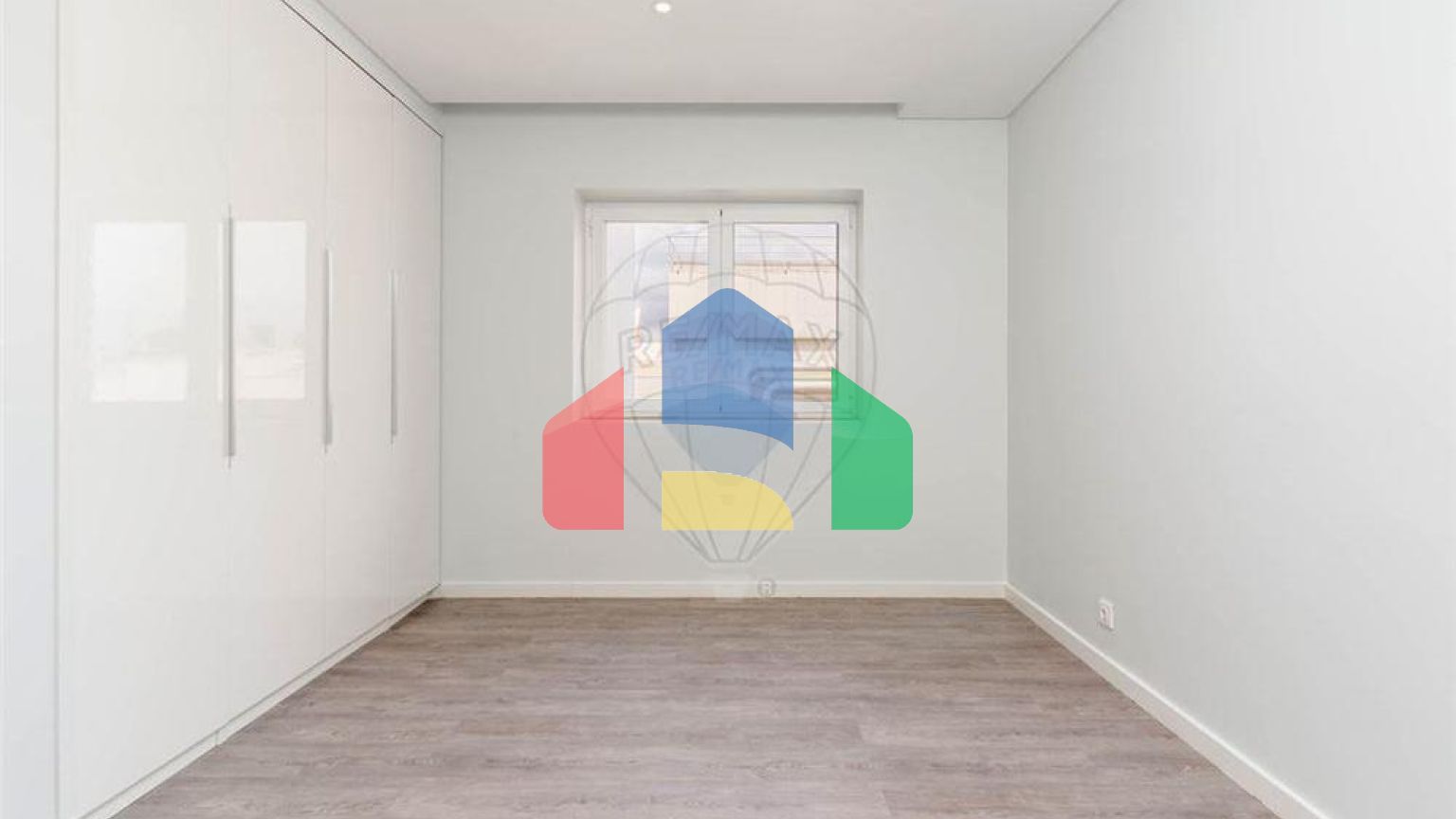 Residential - Condo/Apartment - T3 - Arroios, Lisbon - PT