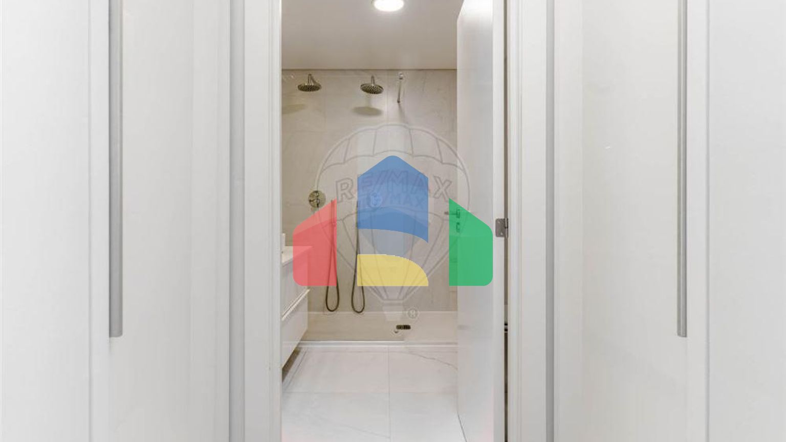 Residential - Condo/Apartment - T3 - Arroios, Lisbon - PT