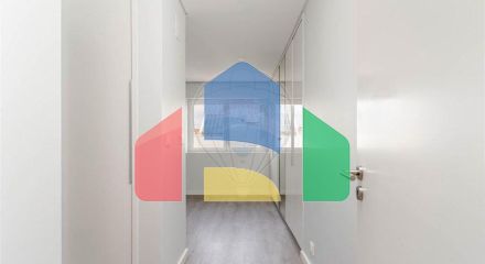 Residential - Condo/Apartment - T3 - Arroios, Lisbon - PT