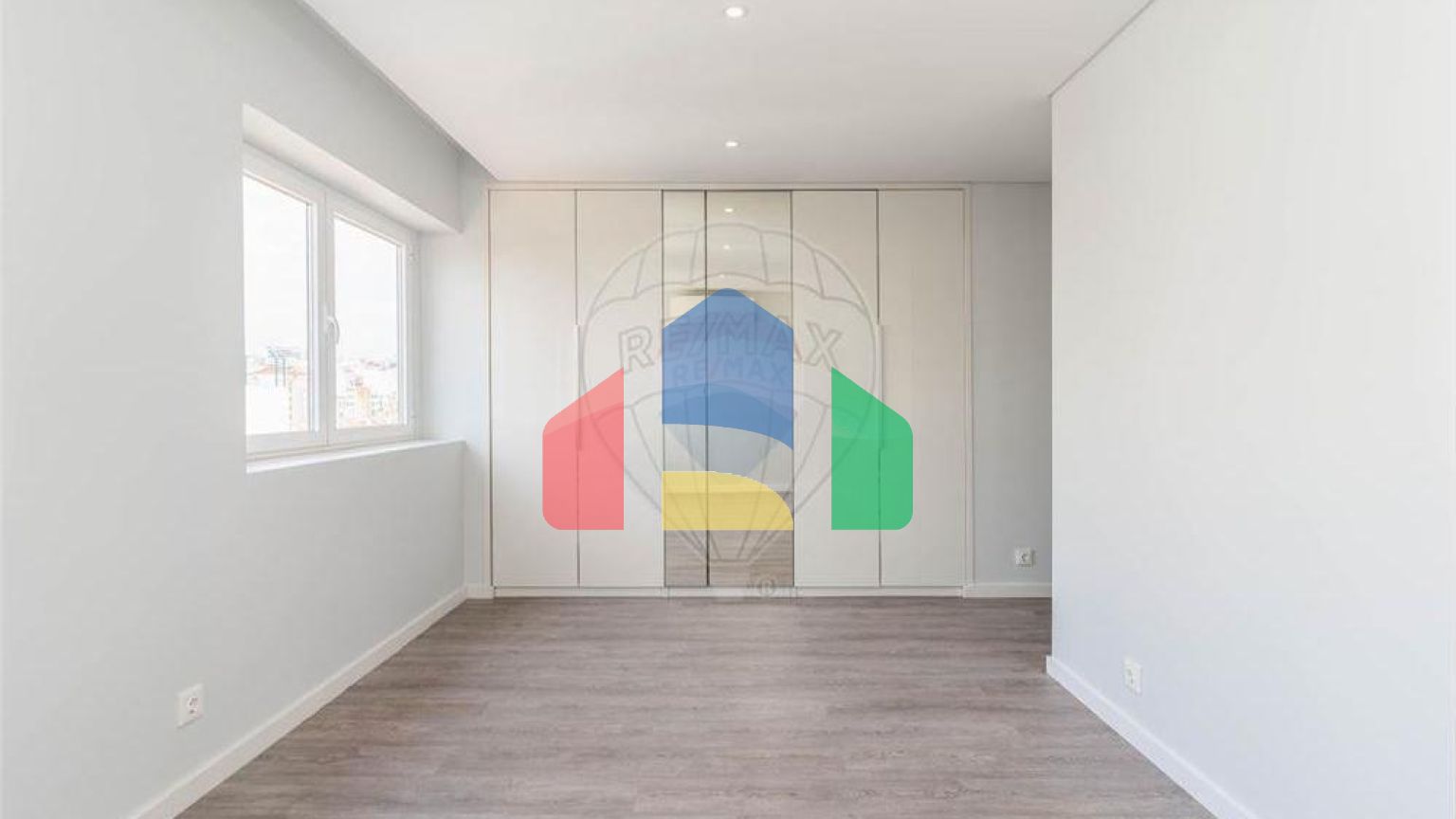 Residential - Condo/Apartment - T3 - Arroios, Lisbon - PT