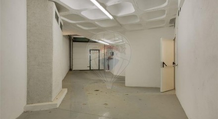 Commercial - Commercial/Retail - Arroios, Lisbon - PT