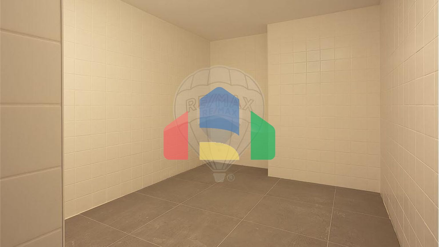 Commercial - Commercial/Retail - Arroios, Lisbon - PT