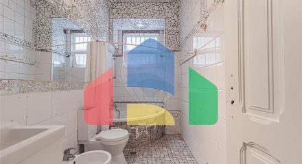 Residential - Condo/Apartment - T4 - Arroios, Lisbon - PT